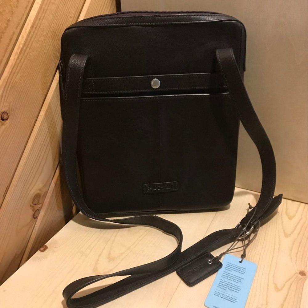 Brand new Hidesign cross body bag